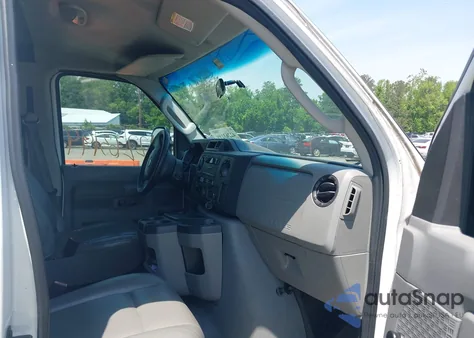 2009 Ford E-250 Commercial/Recreational from USA, damaged, VIN 1FTNE24WX9DA63291